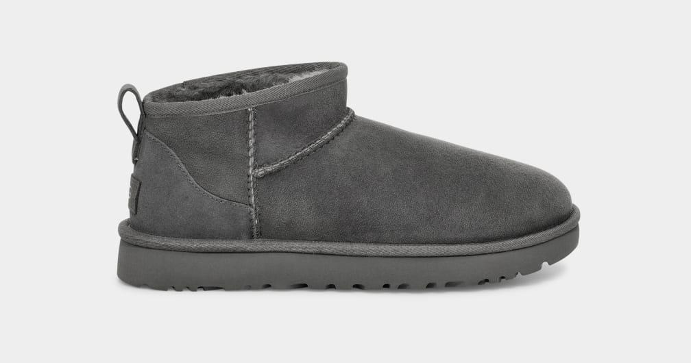 UGG Mini Boot - Grey