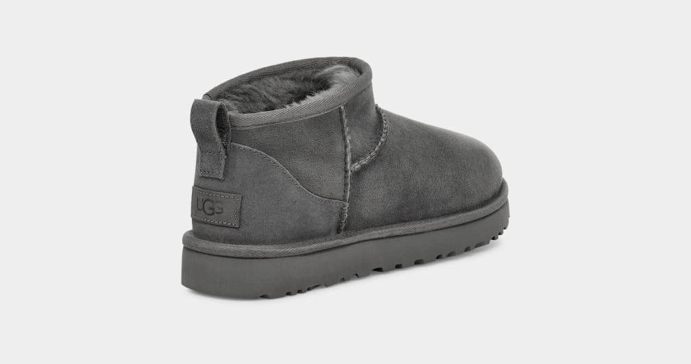 UGG Mini Boot - Grey