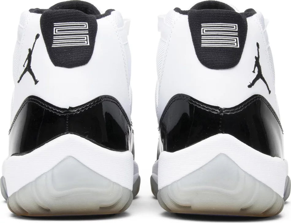 Jordan 11 Retro - Concord (2011)