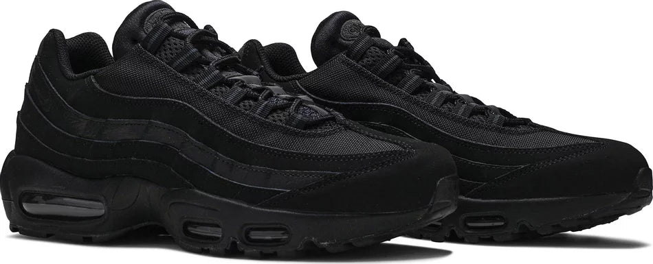 Nike Air Max 95 - Triple Black