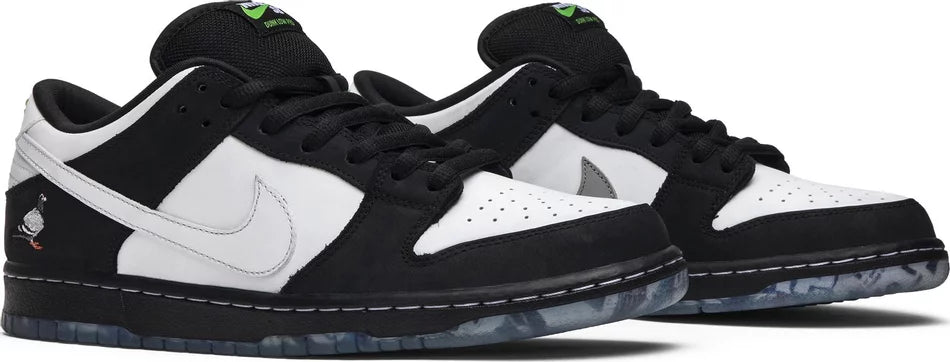 Nike Dunk Low - Panda Pigeon