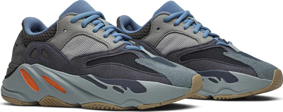 Yeezy Boost 700 - Carbon Blue