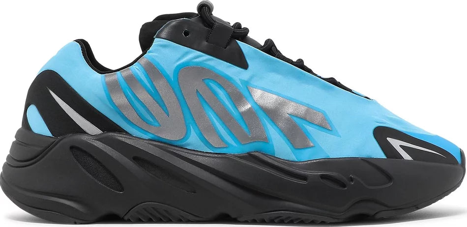 Yeezy Boost 700 MNVN - Bright Cyan