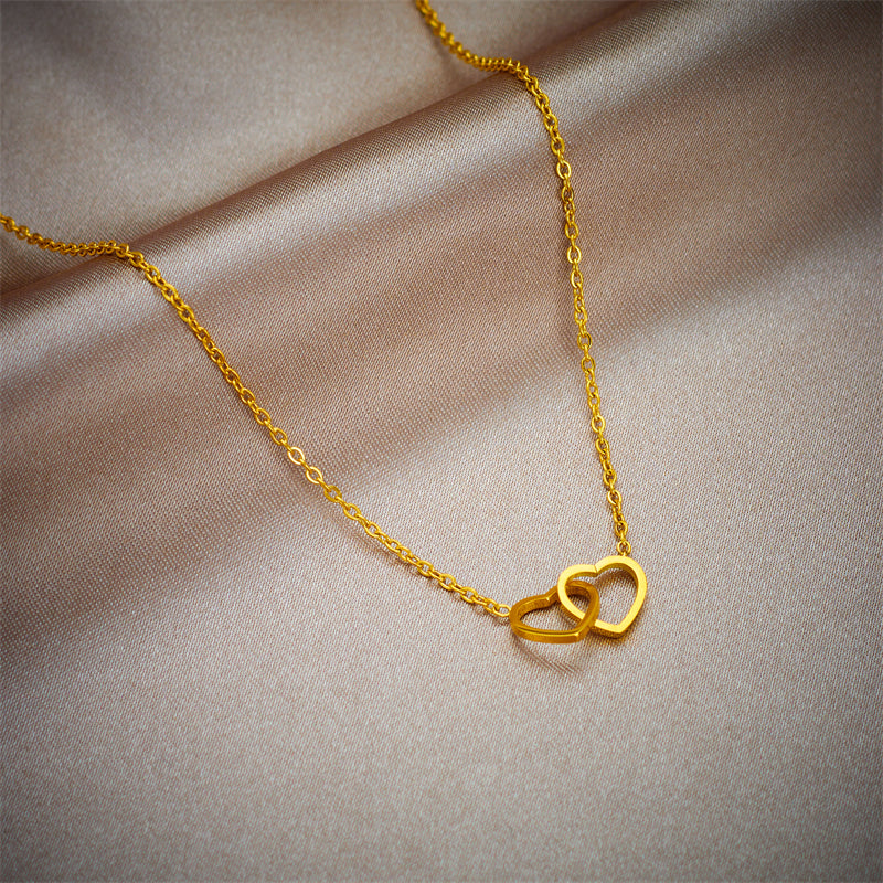 IL -  Gold Stainless Steel Heart Pendant Necklace