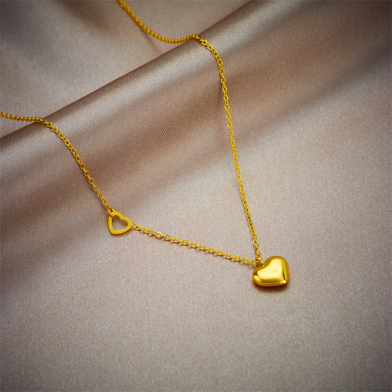 IL -  Gold Stainless Steel Heart Pendant Necklace